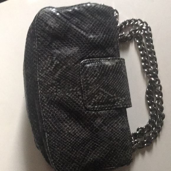 Handbag - Picture 4 of 8